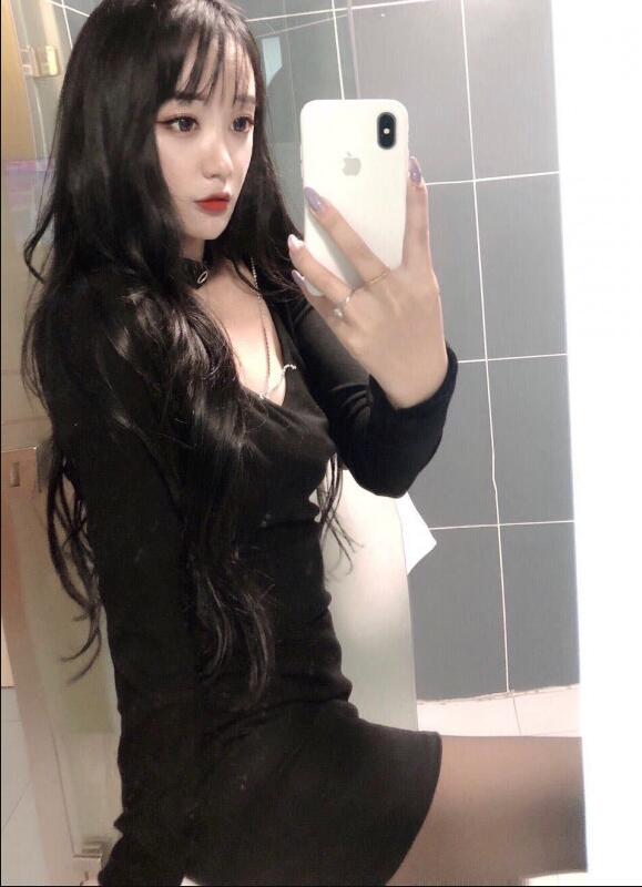 五河路 小表妹 身材火辣